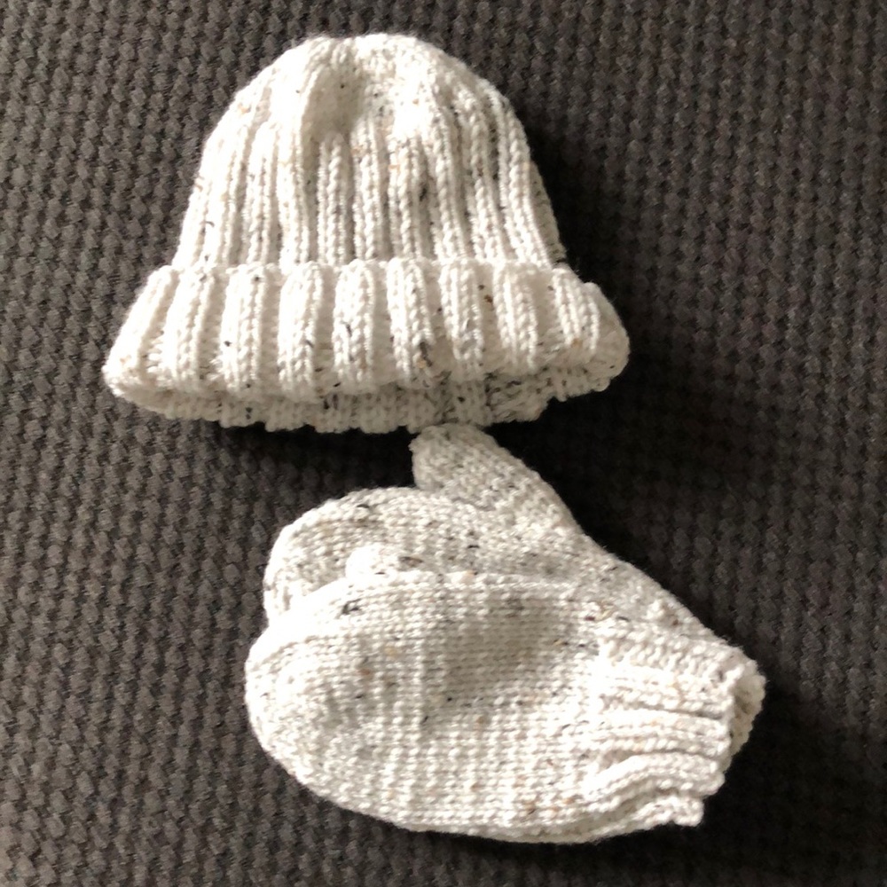 Hand knit Hat With Matching Mittens